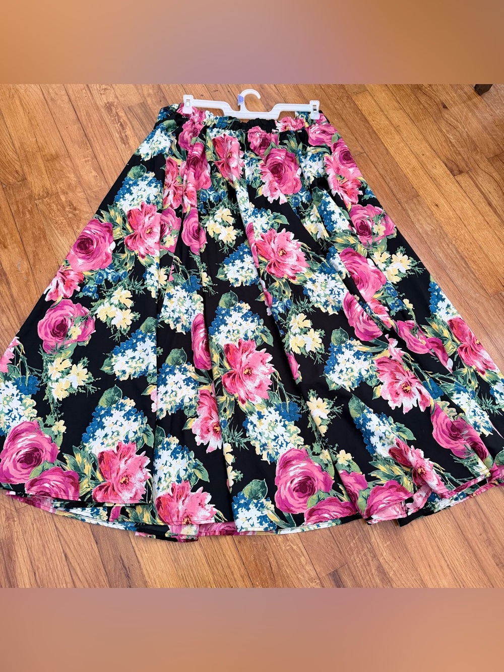 Black Floral Mixi Skirt with Pink & Blue Bouquet size Large B0033